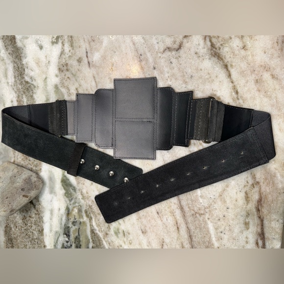 Anne Fontaine Patent & Calf Belt - Picture 4 of 16